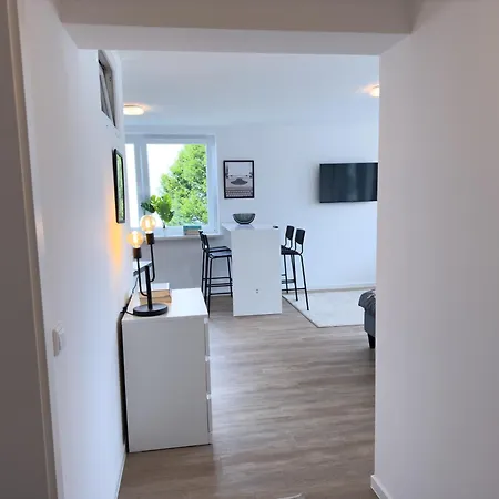 Modernes Im Zentrum Inklusive Parkplatz Apartment *